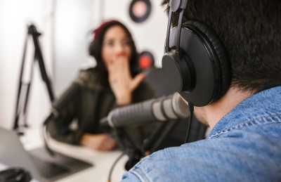 Imagen alusiva a fundadores de Elesso Radio.